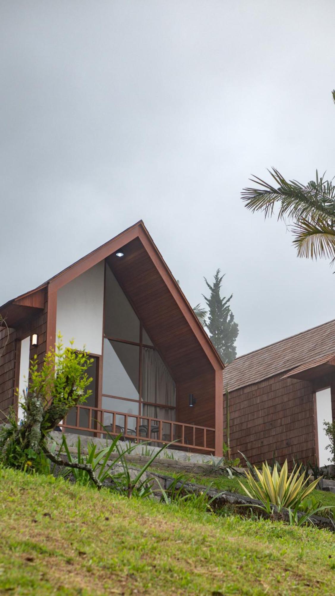 Catu Glamping Bedugul Villa Selemadeg Екстериор снимка